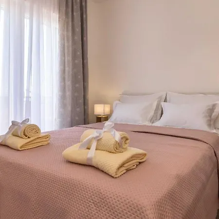 Lana Apartman Makarska